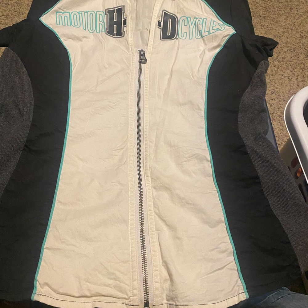 Harley-Davidson Black and Cream Short Sleeve Top